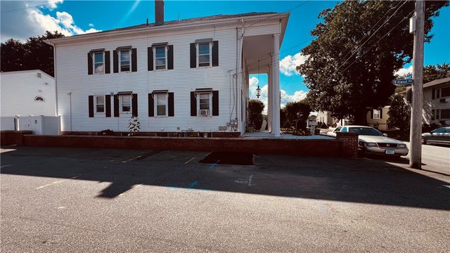 27 Baird Avenue, North Providence, RI 02904