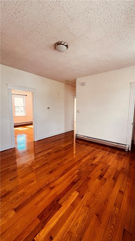 27 Baird Avenue, North Providence, RI 02904