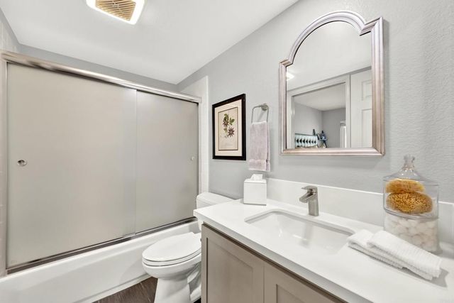 3760 Southridge Way, Oceanside, CA 92056