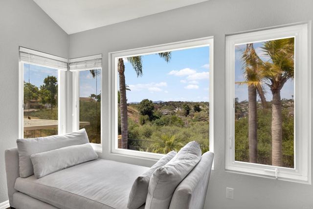 3760 Southridge Way, Oceanside, CA 92056