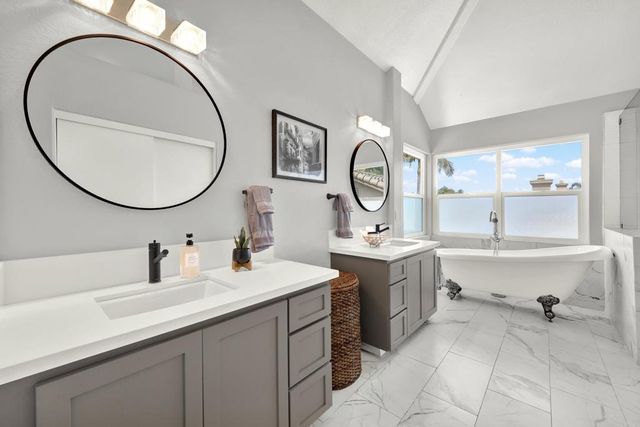 3760 Southridge Way, Oceanside, CA 92056
