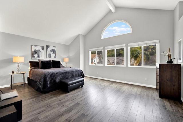 3760 Southridge Way, Oceanside, CA 92056