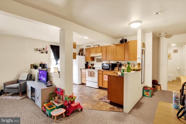 56 N CHURCH ST, Mohnton, PA 19540