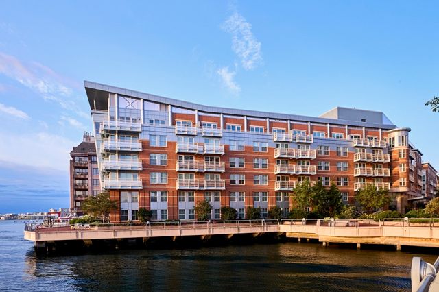 4 Battery 4309, Boston, MA 02109