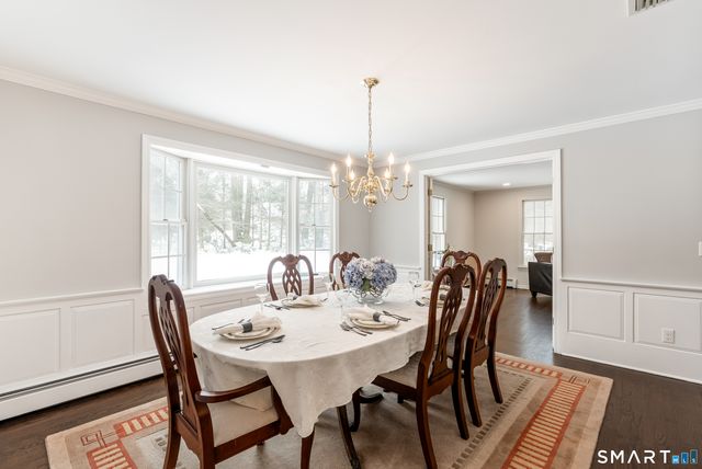 7 Hadley Drive, Avon, CT 06001