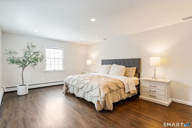 7 Hadley Drive, Avon, CT 06001