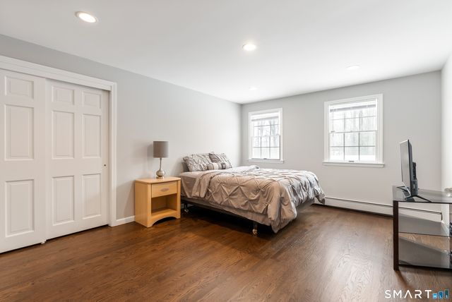 7 Hadley Drive, Avon, CT 06001