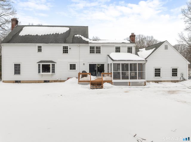 7 Hadley Drive, Avon, CT 06001