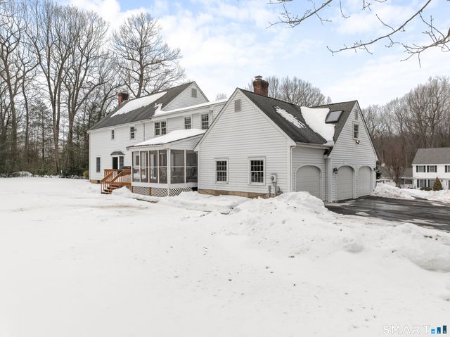 7 Hadley Drive, Avon, CT 06001