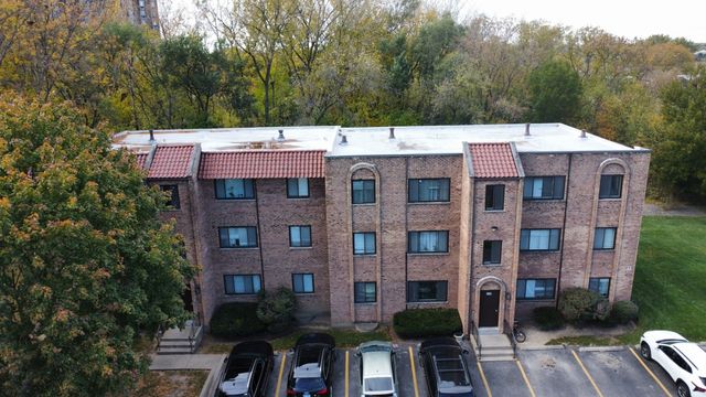 224, 228 E Rimini Court, Palatine, IL 60067