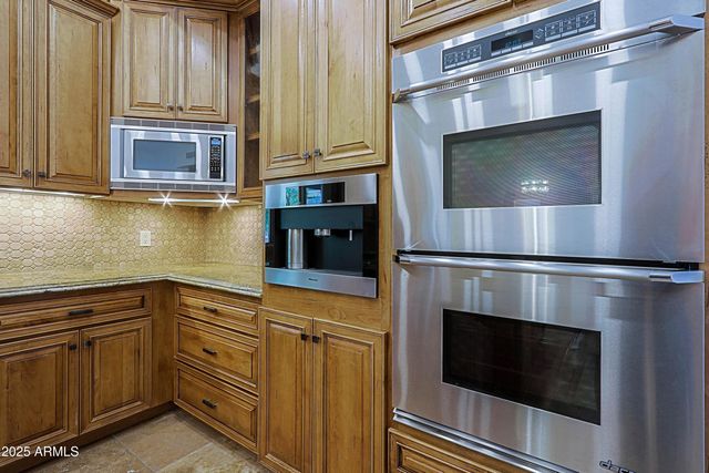 10040 E HAPPY VALLEY Road 204, Scottsdale, AZ 85255