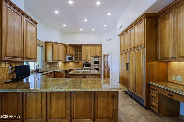 10040 E HAPPY VALLEY Road 204, Scottsdale, AZ 85255