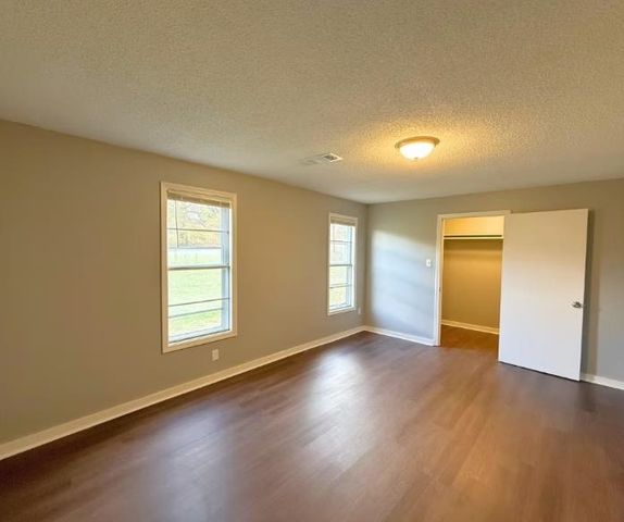 433 DIXIE RD, Memphis, TN 38109