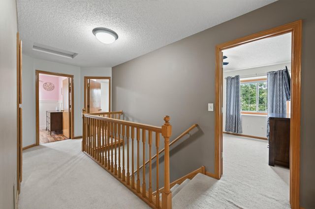 7803 Oak Court, Lino Lakes, MN 55014
