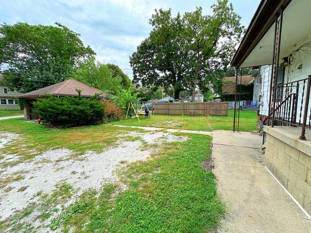 211 S Bloomington Street, Streator, IL 61364