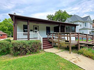 211 S Bloomington Street, Streator, IL 61364