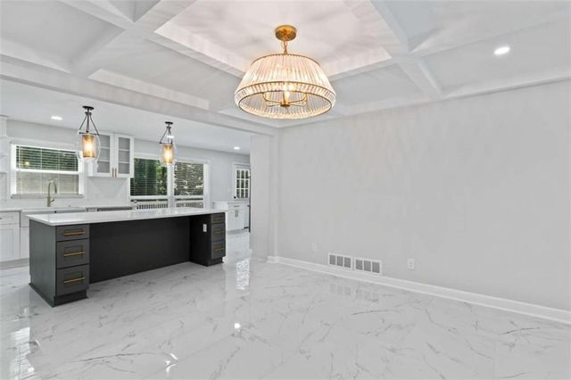 2023 Stoneleigh Drive, Stone Mountain, GA 30087