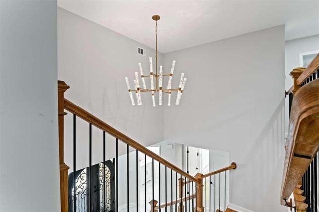 2023 Stoneleigh Drive, Stone Mountain, GA 30087
