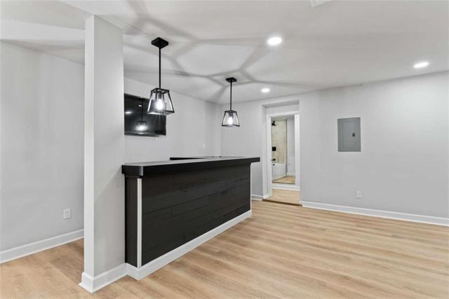 2023 Stoneleigh Drive, Stone Mountain, GA 30087
