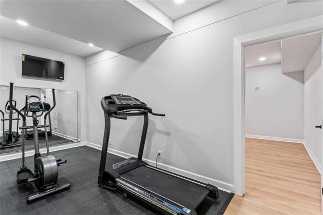 2023 Stoneleigh Drive, Stone Mountain, GA 30087