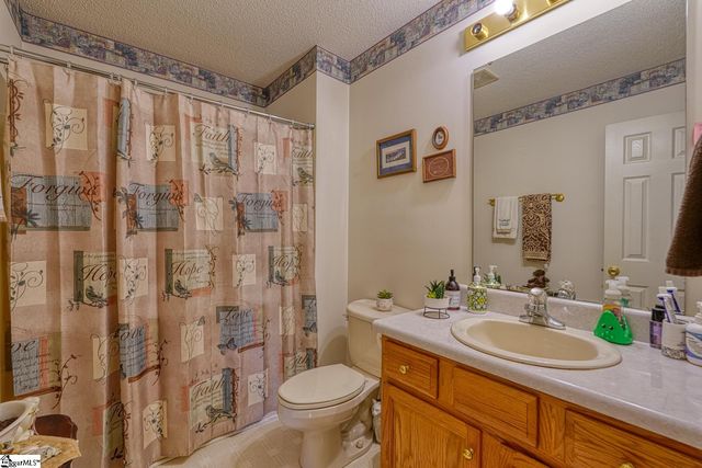 750 Goodjoin Road, Campobello, SC 29322