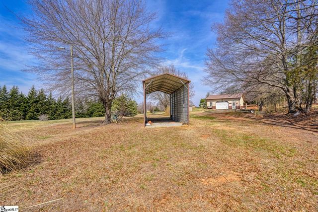 750 Goodjoin Road, Campobello, SC 29322