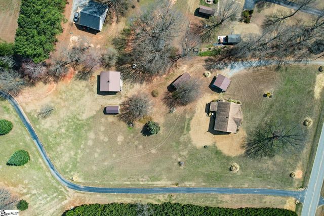 750 Goodjoin Road, Campobello, SC 29322