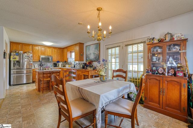 750 Goodjoin Road, Campobello, SC 29322