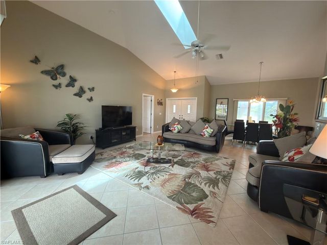 2815 SW 25th AVE, Cape Coral, FL 33914
