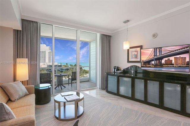 4391 Collins Avenue 605, Miami Beach, FL 33140