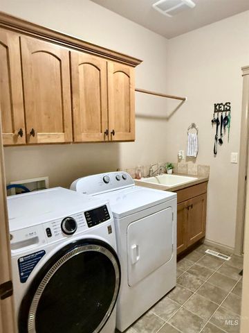 1809 W Milazzo St, Meridian, ID 83646