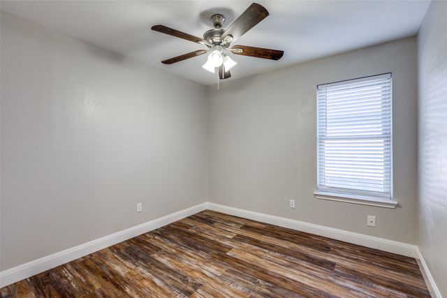 3814 Drakestone Avenue, Rowlett, TX 75088