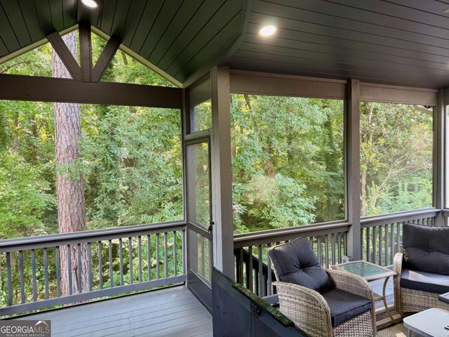 906 Wescott Lane, Atlanta, GA 30319