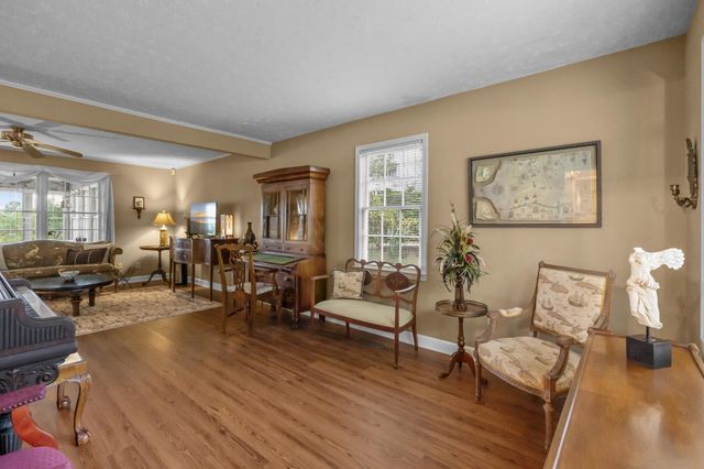 313 N Oak Dr., Surfside Beach, SC 29575