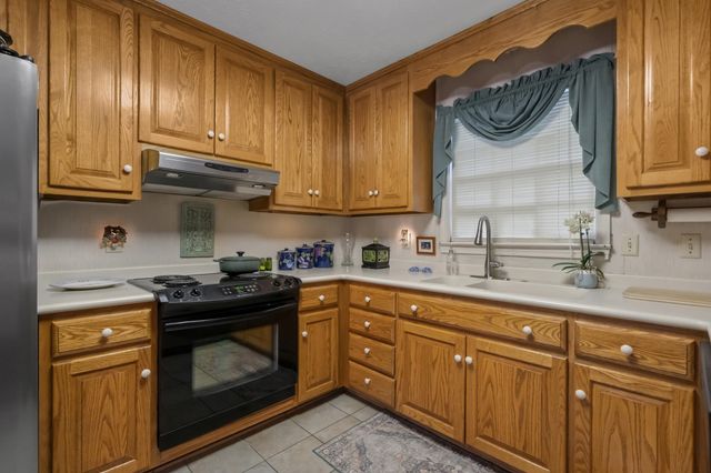 313 N Oak Dr., Surfside Beach, SC 29575