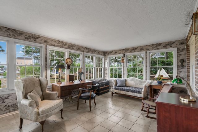 313 N Oak Dr., Surfside Beach, SC 29575