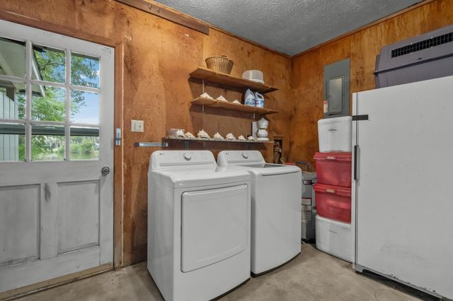 313 N Oak Dr., Surfside Beach, SC 29575
