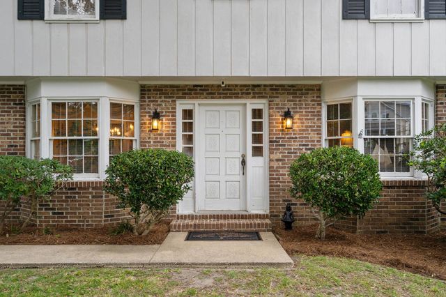 313 N Oak Dr., Surfside Beach, SC 29575