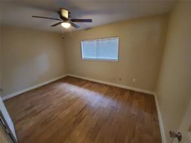 4051 Sherwood Street E, Houston, TX 77339