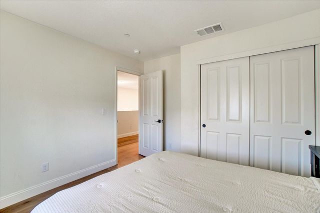 1328 Altaparke Ave, Sacramento, CA 95834