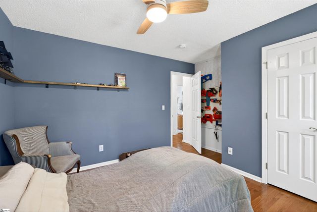 8 Twickenham Drive, Greenville, SC 29615