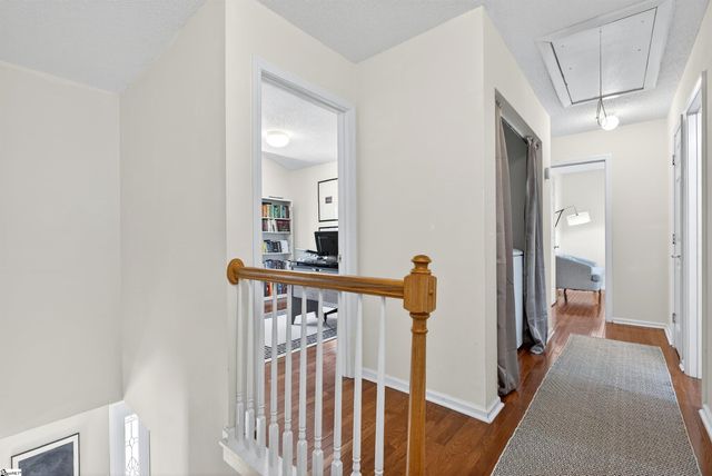 8 Twickenham Drive, Greenville, SC 29615