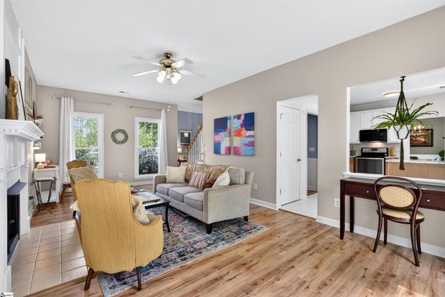 8 Twickenham Drive, Greenville, SC 29615