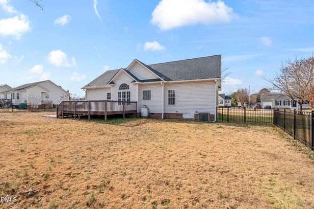 59 Jc Drive, Pine Level, NC 27568