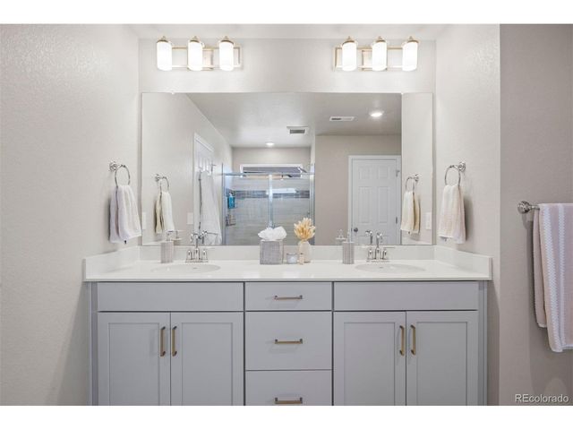13548 Tree Sparrow Ln, Parker, CO 80134