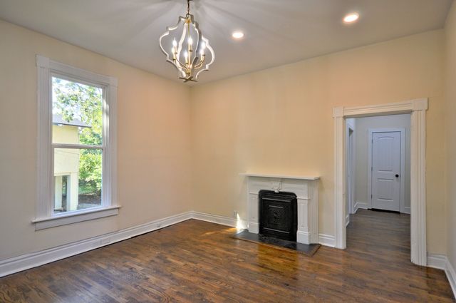 610 Greenwood Ave Apt A, Clarksville, TN 37040