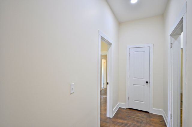 610 Greenwood Ave Apt A, Clarksville, TN 37040