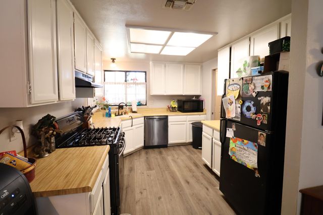 3528 Silverwood Street, Redding, CA 96002