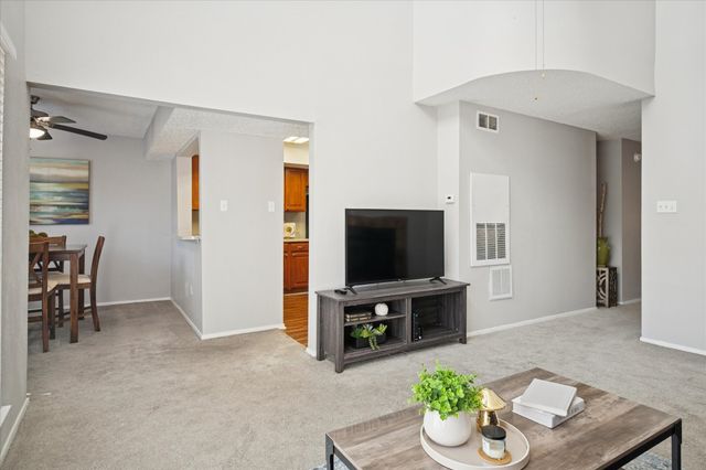 13144 Burninglog Lane, Dallas, TX 75243