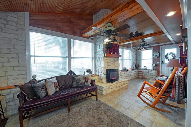 22234 Fields Store Road, Waller, TX 77484